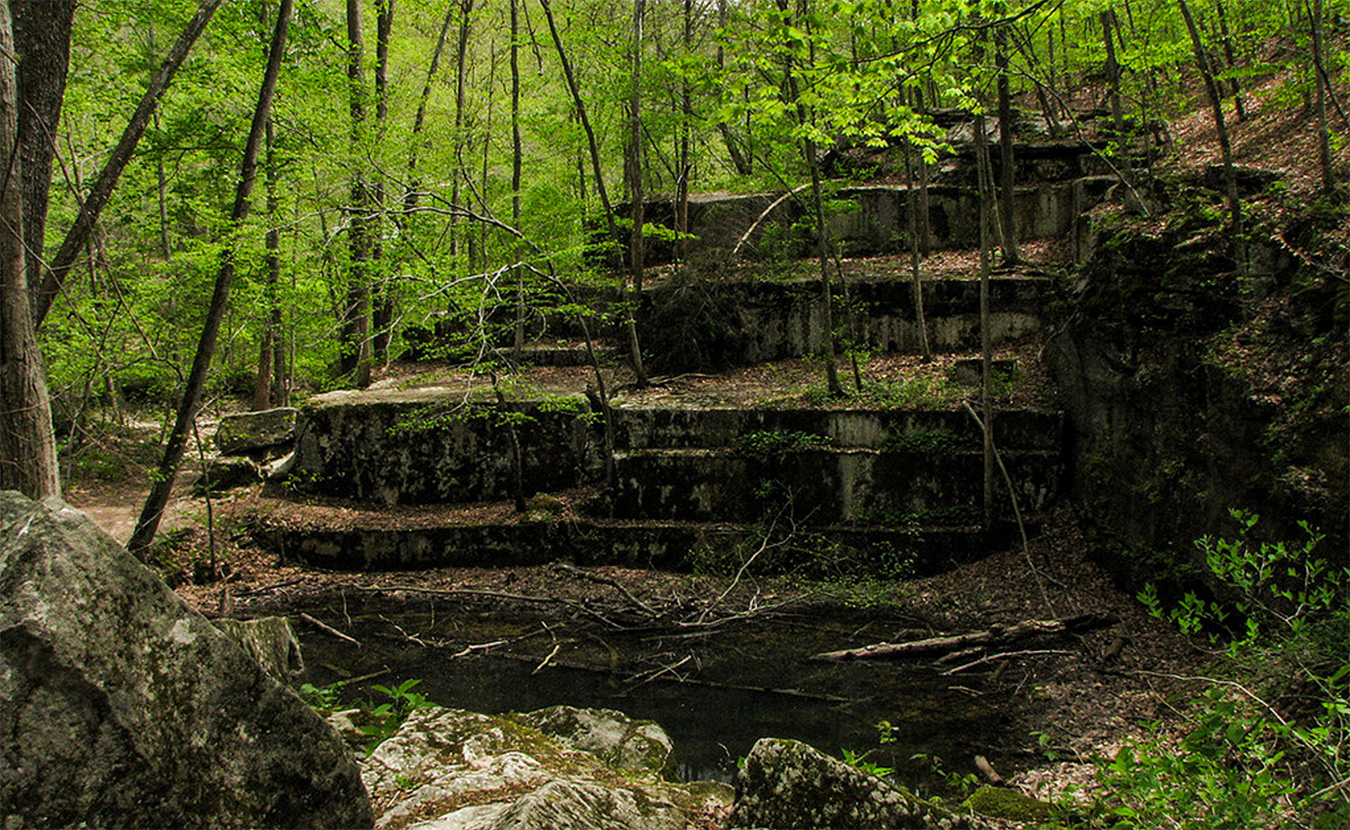 Old State House Quarry in McCormick's Creek State Park. | Photo courtesy of David Orr, Creative Commons