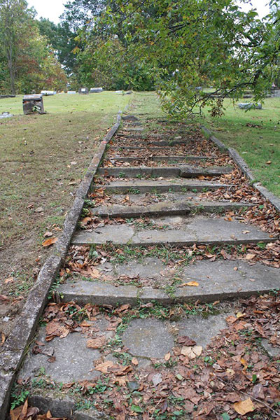 100 Step Cemetery in Cloverland, Indiana. | Photo by Grayson Pitts