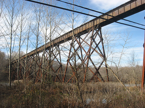 Young Edwin's trips to Indianapolis with his mother and grandmother included a ride over the Shuffle Creek trestle in Unionville. | Photo by <a href="https://tinyurl.com/yavkeksw/" target="_blank" rel="noopener">Nyttend</a>