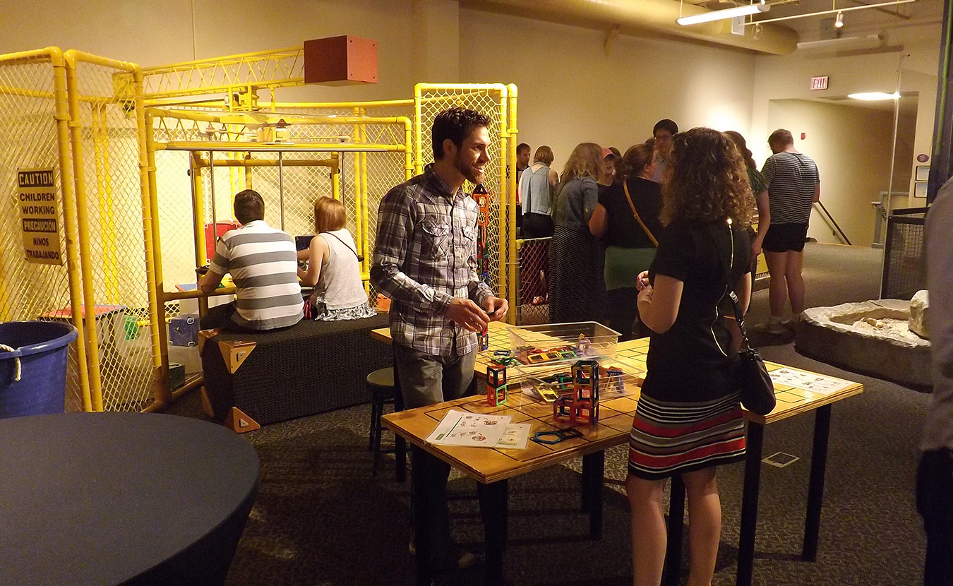 WonderLab is partnering with IU Arts and Humanities Council to present WonderLab After Dark: The Science of Vonnegut, an event for people age 21+ that explores the reality behind some of the science fiction in Kurt Vonnegut’s works. On May 9, learn from WonderLab’s scientists about artificial intelligence, Ice-9, Tralfamadorians, and more.